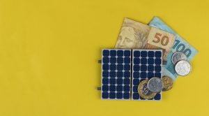 Imagem de destaque do conteúdo 'Quanto custa uma placa solar?'